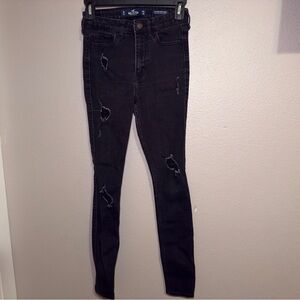 Distressed Black Skinny Jeans